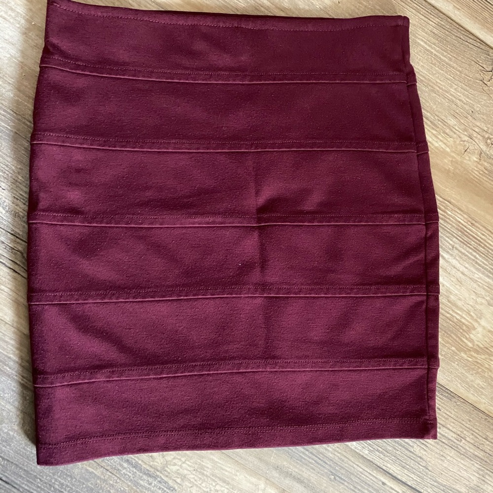 Forever 21 skirt
